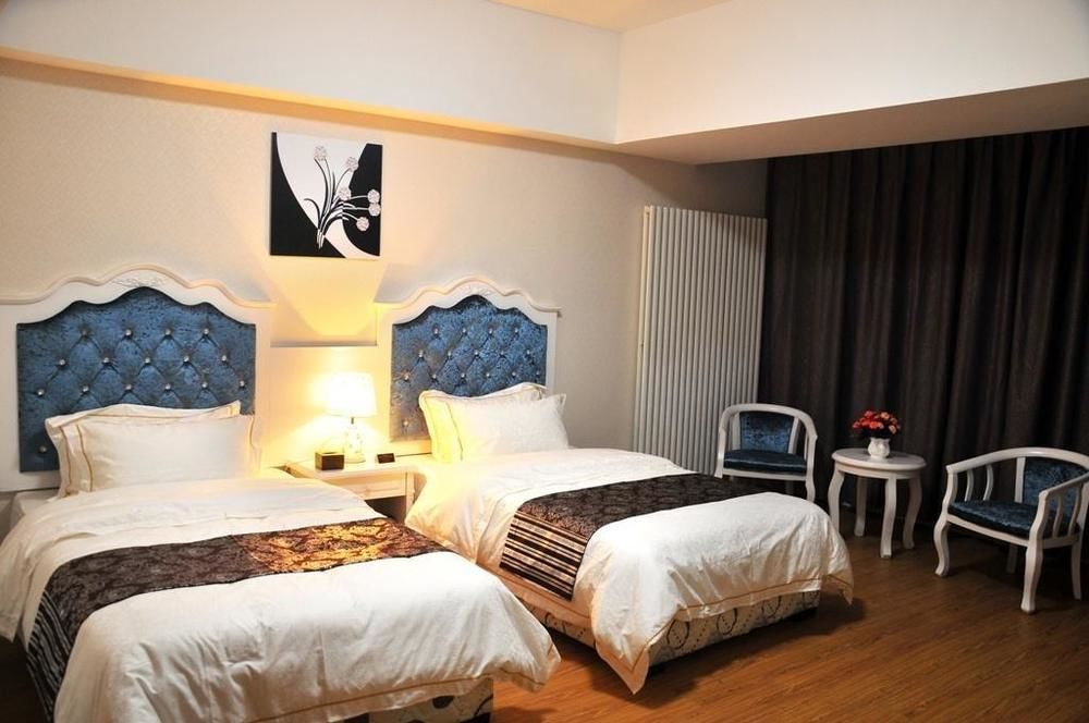 Zhenzhou Lantian Business Hotel Čeng-čou Exteriér fotografie